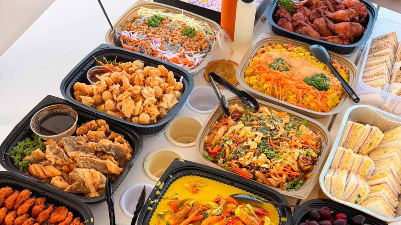 Thai dishes suitable for a custom mini party menu